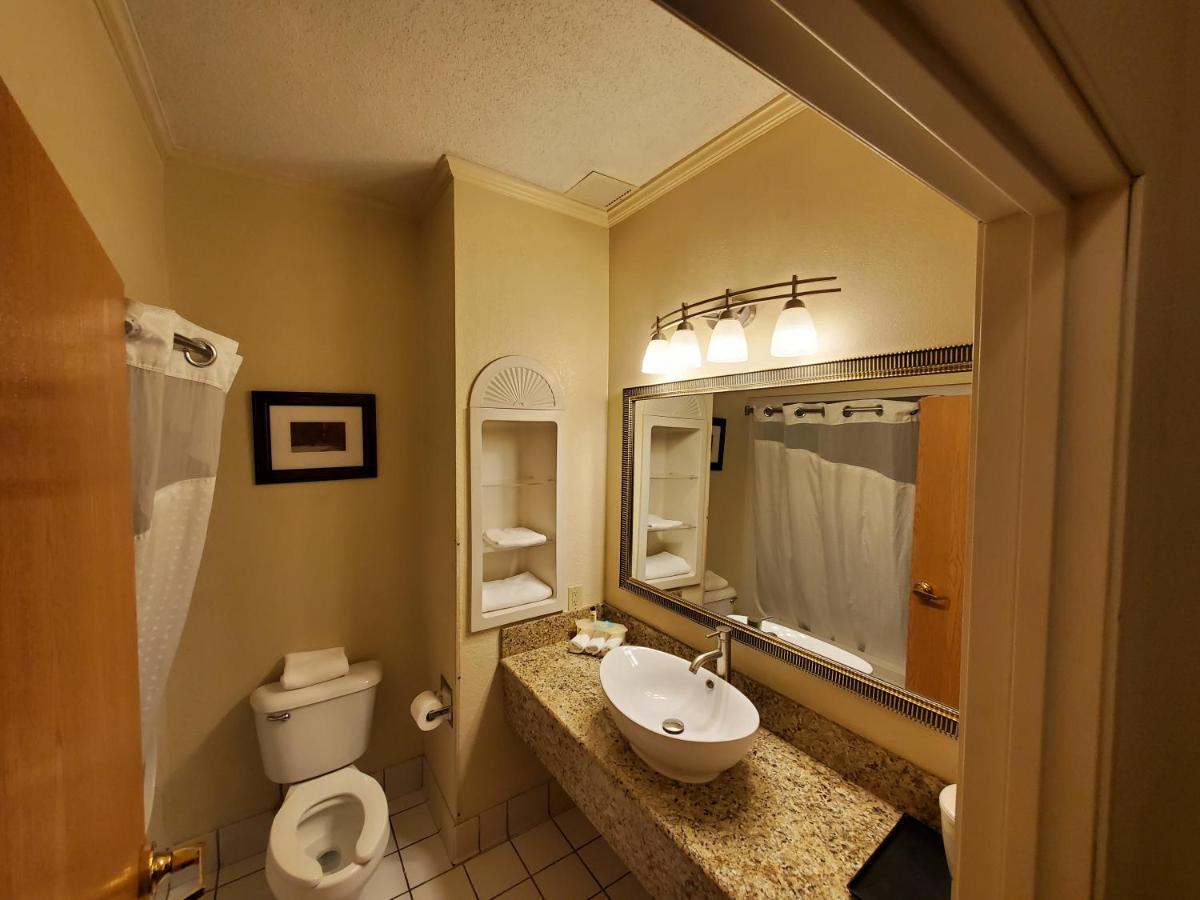 The Arc Hotel Fort Smith Εξωτερικό φωτογραφία