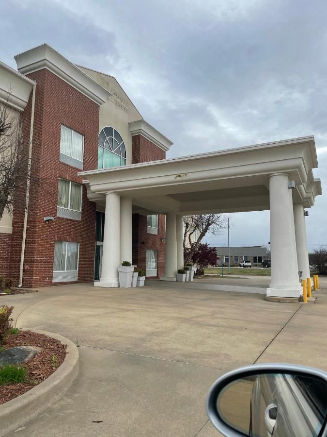 The Arc Hotel Fort Smith Εξωτερικό φωτογραφία