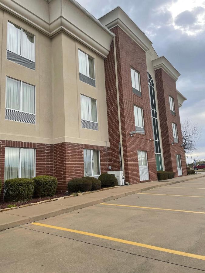 The Arc Hotel Fort Smith Εξωτερικό φωτογραφία